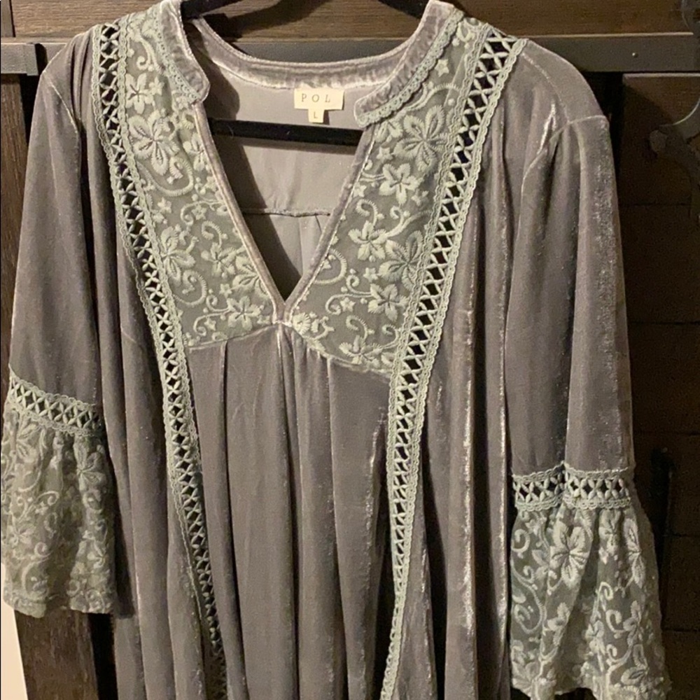 Size L Pol faux velvet dress/tunic